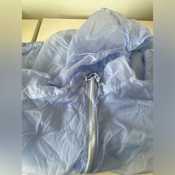 New Balance Hiking/Biking/Running Shell - Picture 1 of 4